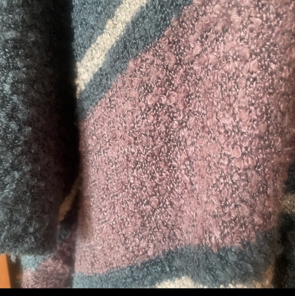 Free People OS Oversized Boho Bubble knit Poncho - Picture 3 of 7